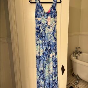 Lilly Pulitzer Blue and White Floral One Piece Dress